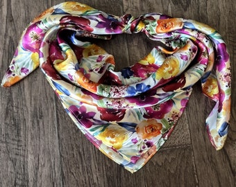 Wild Rag 100% zijde veelkleurige aquarel bloemen cowboy western sjaal bandana van Double B Wild Rags