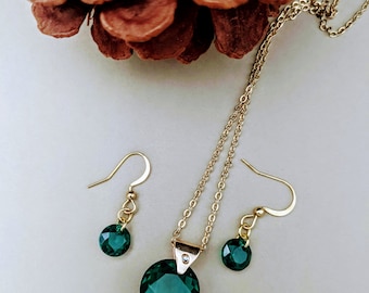 Emerald/ Green/ Swarovski/ Crystal /Earring/Necklace Set/Gift For Her/Birthday/Anniversary/Valentines Day