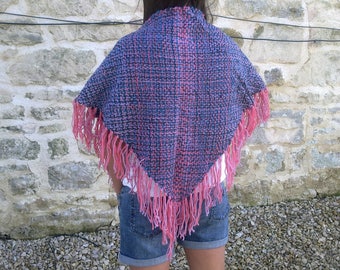 Merino triangle shawl with fringe