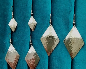 Hammered brass earrings