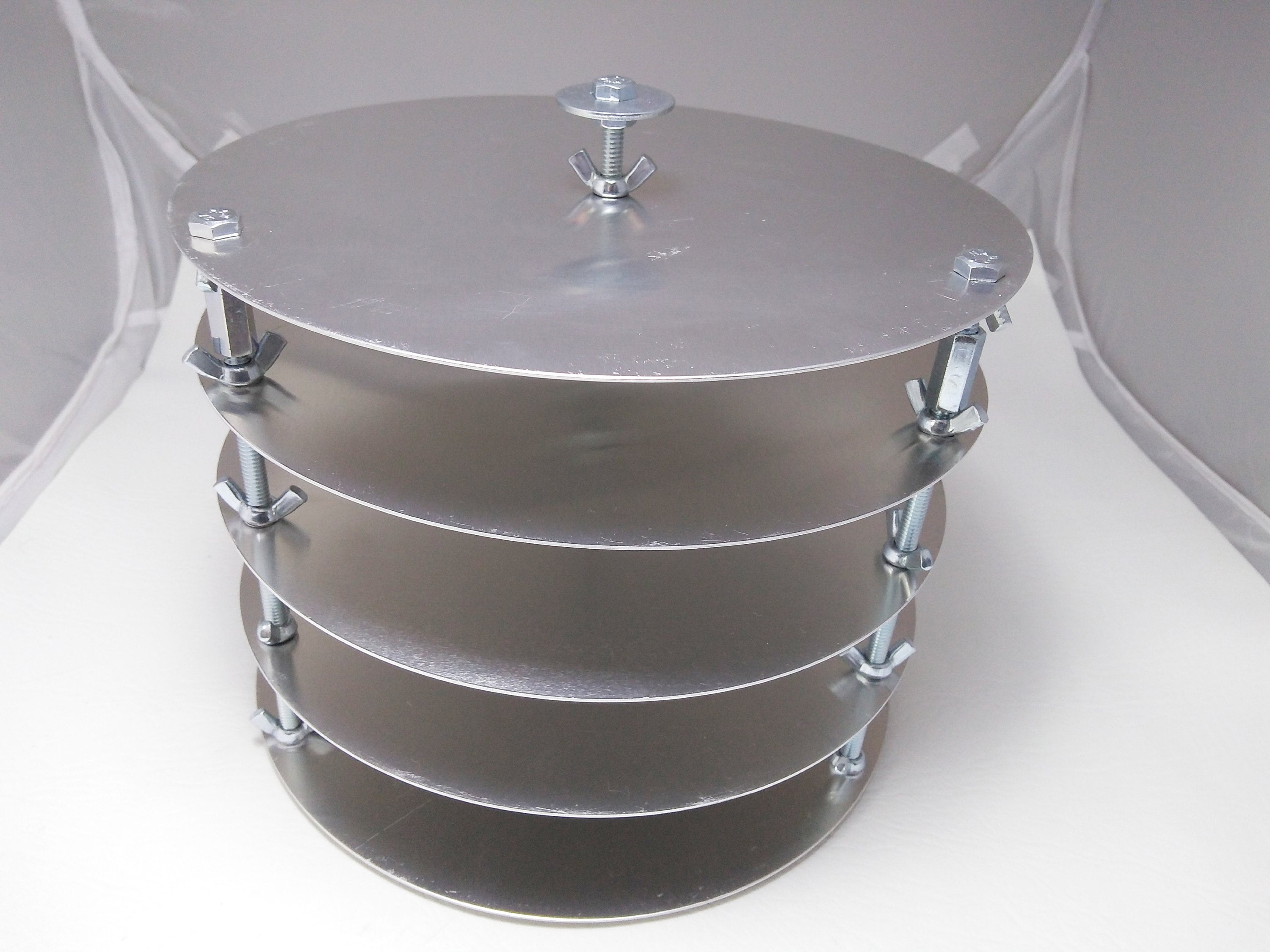 Paint Pressure Pot for sale Only 4 left at 65