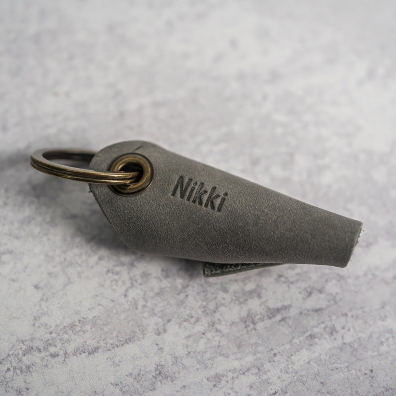 Personalized Leather Keychain Wrap Key Wrap Key Fob Customized with Initials/Name Motorcycle Key Holder Mother's Day Gift Rustic Gray