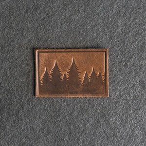 Pine Tree Leder Aufnäher | Klettoption | 3 "x 2" Rechteck | Tree Ridgeline Wanderaufnäher für Rucksäcke | Geschenkideen