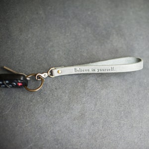 Llavero de cuero personalizado / Llavero de cuero personalizado con clip giratorio / Regalo personalizado / Regalo para el Día del Padre