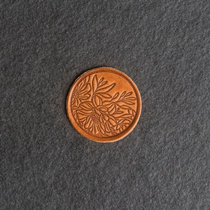 Floral Leather Patch | Optional Hook and Loop Fastener |2.25&quot; x 2.25&quot; Circle|Flower Design Hiking Patch for Backpack, Jackets|Back to School