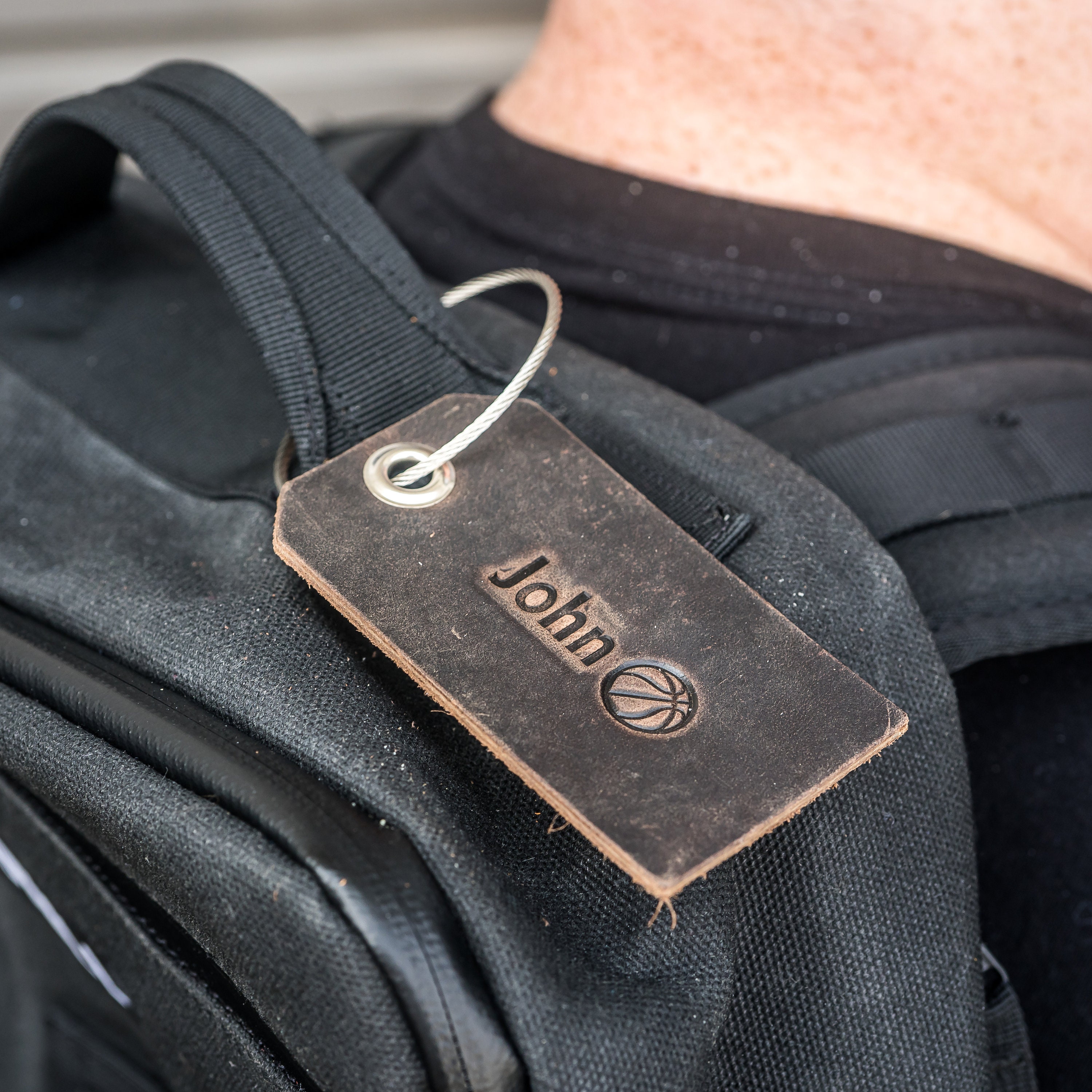 Personalized Backpack Luggage Tag | Customize With Name and Symbol ...
