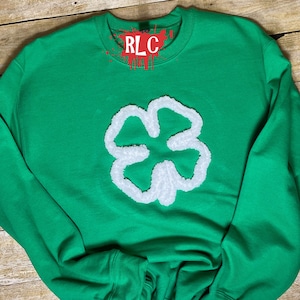 St. Patrick’s Day Shamrock Yarn Embroidery Sweatshirt | Chenille-Style St. Paddy’s Crewneck | Cozy Green Lucky Sweater