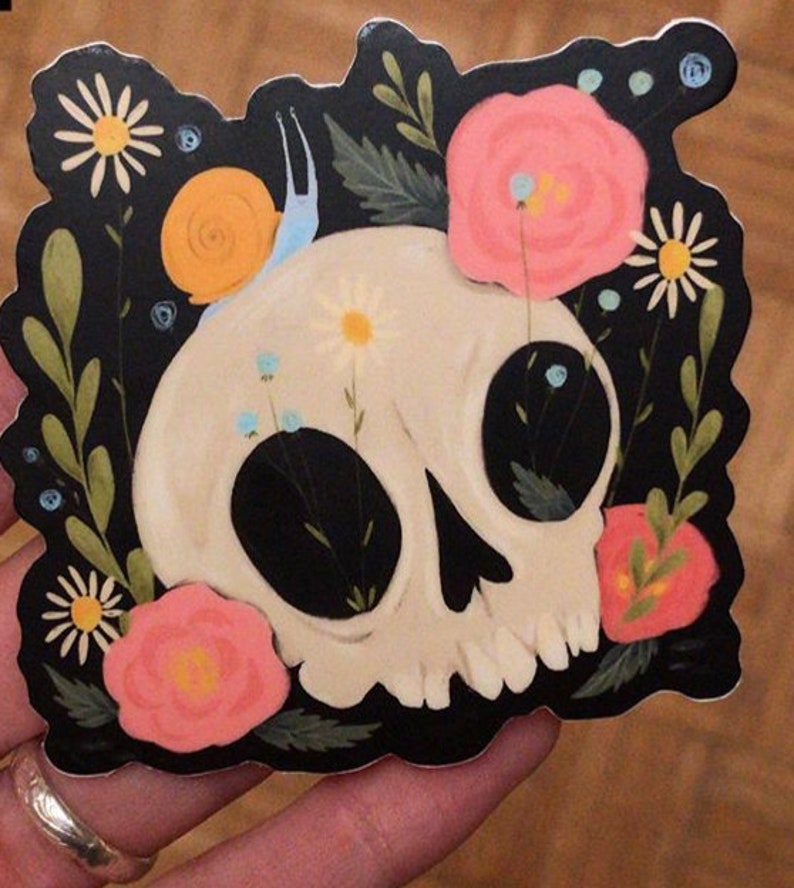 Skull sticker image 2