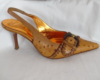 vintage 90s  ROBERTO CAVALLI  Just Cavalli camel ostrich rustic buckle pointy toe slingbacks/stiletto heel/made in Italy: IT39= US 8