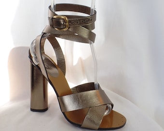 vintage GUCCI double ankle wrap strappy gold sandal/ unique cylinder heel/made in Italy:size 39- fits US9 women