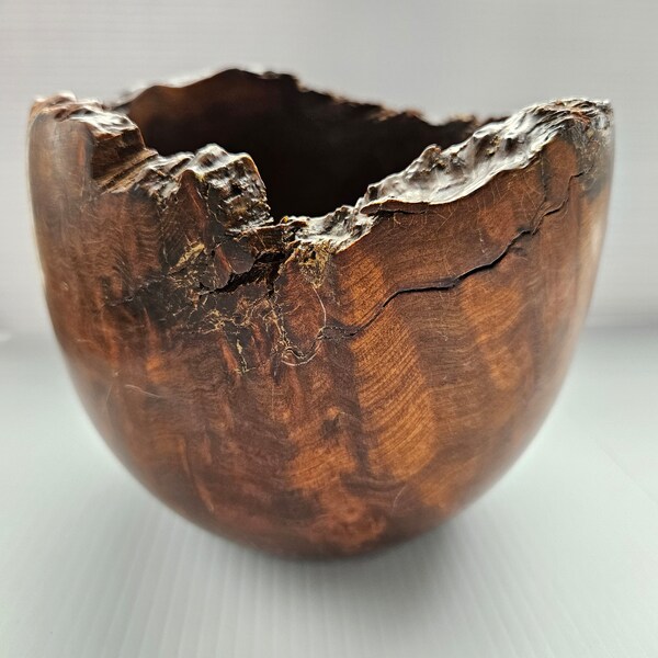 mid century 60s "MUIR WOODS California Redwood" burl live edge bowl/ signed/ thick wall/one of a kind: 5.75" Ht X 6.25" Diam