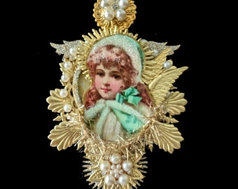 Dresden ornament. Antique ornaments . Victorian Christmas ornaments. Victorian Angel ornament. vintage style Angel. Angel ornament.  DA2414