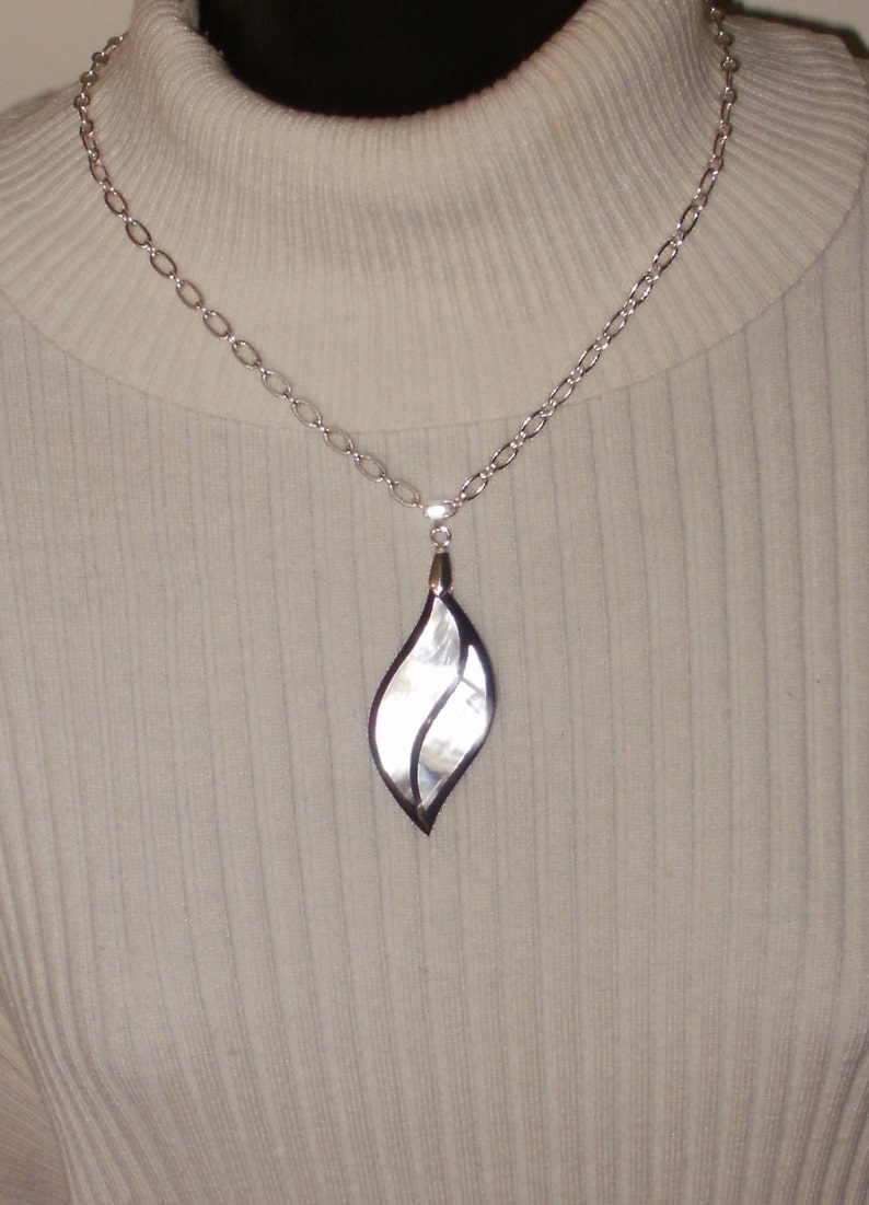 Blue Necklaces J/'NING Jewelry, Silver Necklaces Seashell Jewelry Fashion Jewelry Blue Jewelry Silver Jewelry Silver Pendant
