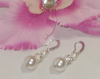 Pearl and Crystal Bridal Earrings, Wedding Earrings, Pearl Dangle Earrings, White Pearl Earrings, Special Occasion Earrings, Prom Earrings