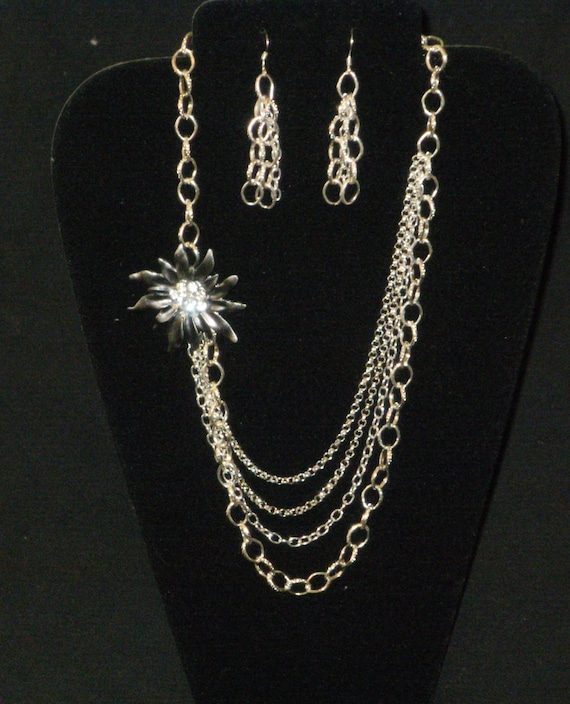 Blue Necklaces J/'NING Jewelry, Silver Necklaces Seashell Jewelry Fashion Jewelry Blue Jewelry Silver Jewelry Silver Pendant