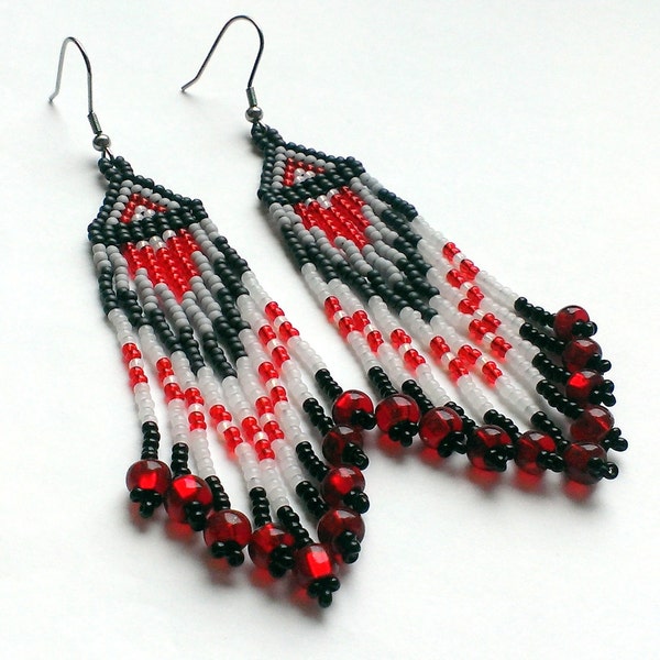 Long indian style beads earrings Gypsy earrings Boho style Tribal style Bohemian earrings Beaded jewelry Native american style bead earrings