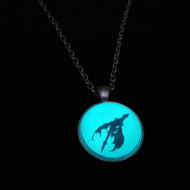 Dragon Necklace Glow In The Dark Pendant Gothic Fantasy Dragon Pendant Glowing Jewelry Gift For Son Dragon Keychain Gift Glowing Jewelry