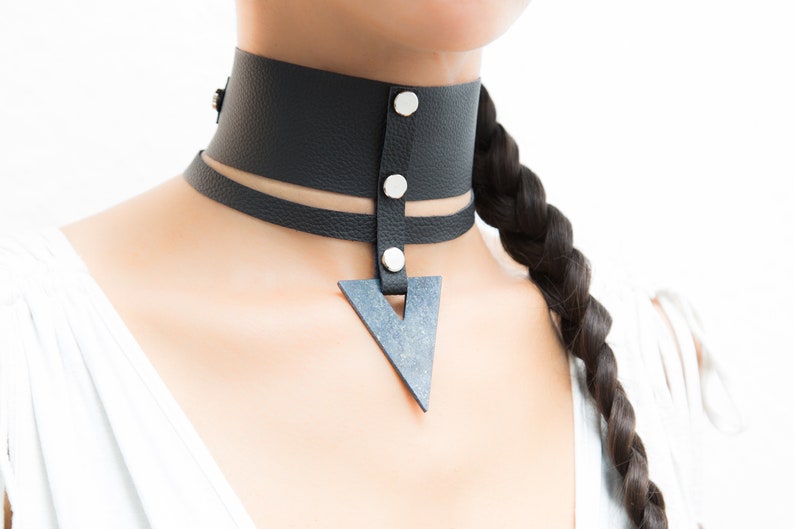 Wide band collar with studs Molax Chopa Tribe Black leather choker with lapis lazuli water sign pendant ZARYA Triangle Gemstone pendant