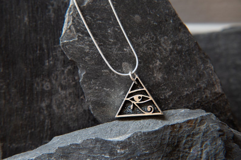 Tribal Egyptian 925 triangle necklace Molax Chopa Tribe Safiya Silver Pyramid Eye of Horus pendant Sterling Silver all seeing eye pendant