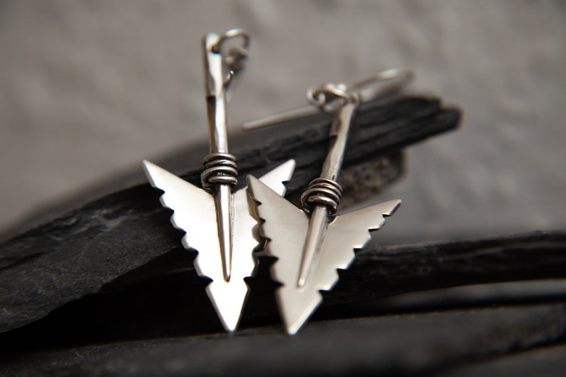 Cheveyo silver Arrowhead Earrings Molax Chopa Tribe Native American handcrafted 925 Sterling Silver archery earrings Hallmarked london
