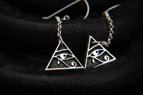 Tribal Egyptian 925 triangle necklace Molax Chopa Tribe Safiya Silver Pyramid Eye of Horus pendant Sterling Silver all seeing eye pendant