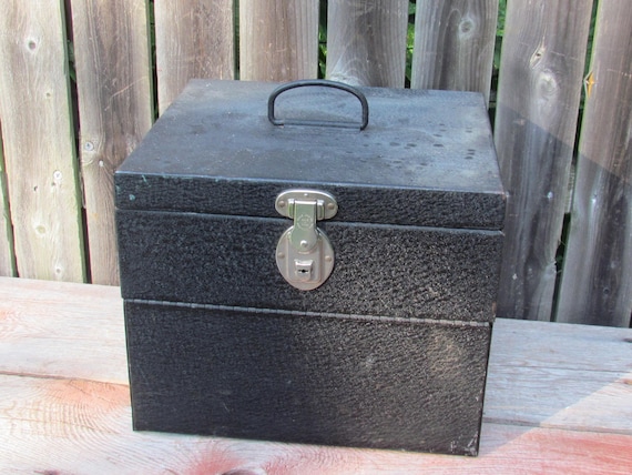 eagle lock company suitcase