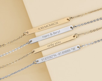 Collar de barra personalizado: nombre personalizado, coordenadas y números romanos