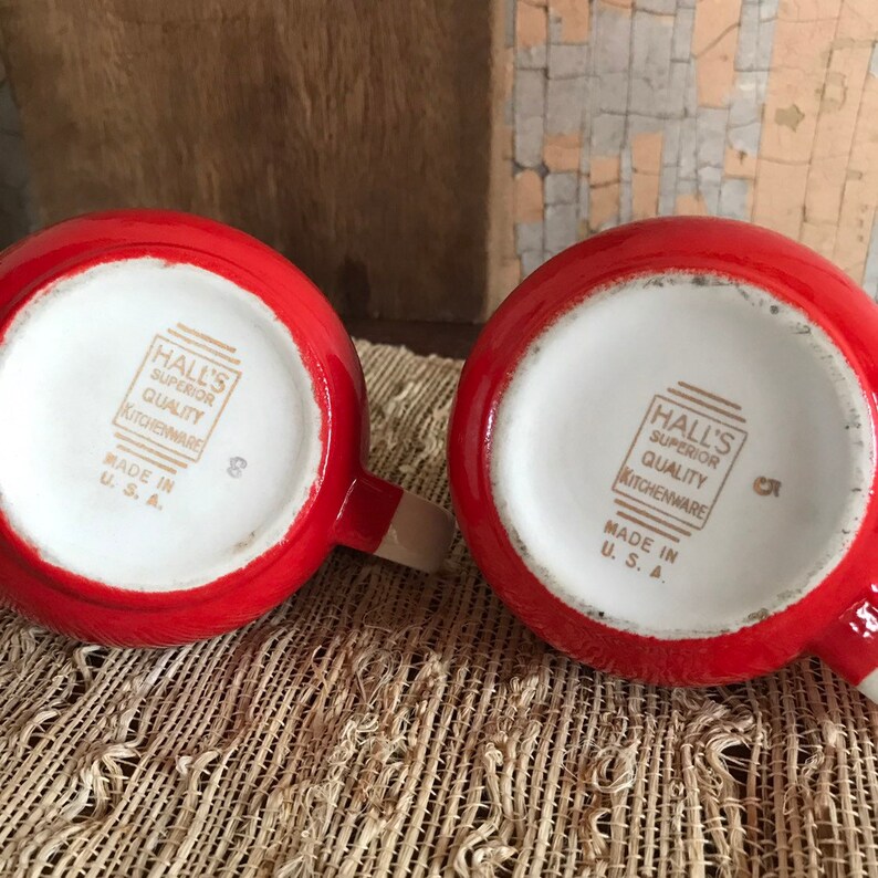Hall Superior Quality Red Creamer and Sugar Set Farmhouse Vintage Retro Kitchen 1930/'s Collectible