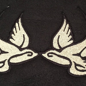 Machine embroidery applique birds 10 x 10 frame instant download