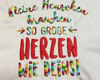 Stickdatei Spruch Kleine Menschen brauchen ... 13x18 Rahmen Sofort download