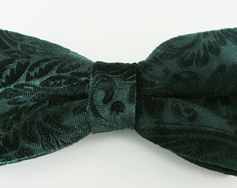 Green Floral Velvet Embossed Fabric  Adjustable PreTied Mans Bow Tie With Matching Pocket Square