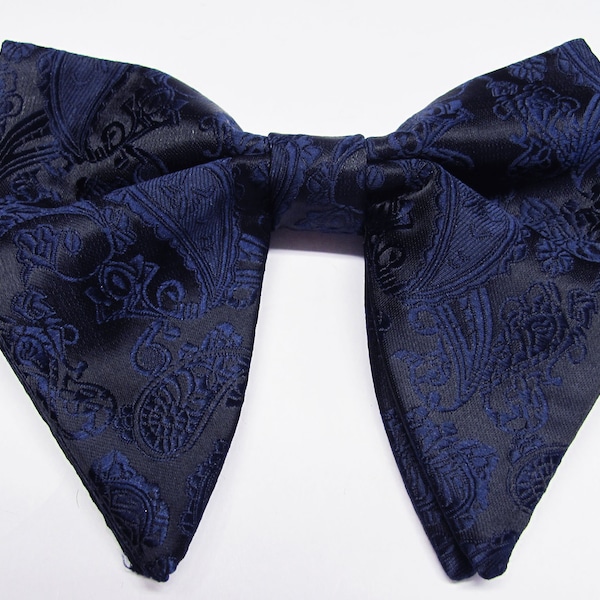 Navy Blue Paisley On Dark Background Tom Ford Inspired  Tear drop Butterfly Pretied Bow Tie  With Free Matching Pocket Square And Cuff Links