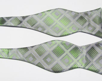 Greens And Silver Diamond Design With Free Pocket Square Self Tie Freestyle Bow With Free Pocket SquareTie