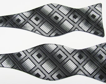 With Free Pocket Square) Black And Silver Diamond Design Self Tie Freestyle Bow Tie