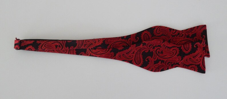 Mens Bow Tie Red Paisley On Black Adjustable Neck Self Tie Bow Tie image 4