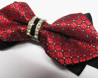 Red Diamond With jeweled center Knot  Diamond Pre Tied Bow Tie