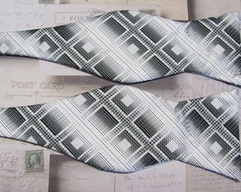 Mens Black And White Diamond Design  Self Tie Freestyle Bow Tie