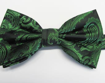 Green On Black Paisley With Free Pocket Square Pre Tied Mens Bow Tie