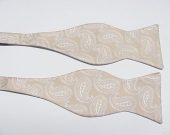 Champagne And Cream Paisley Design Self Tie Freestyle Bow Tie With Free Pocket Square