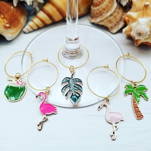 Tropical Bridal Shower Favors - 5 Wine Charms - Monstera Leaf Decoration, Tropical Leaves, Flamingo - Beach Theme Party Supplies Table Decor