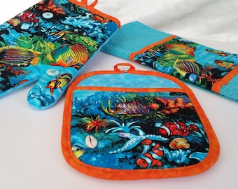 Unique Beach Theme Potholder, Oven Mitt & Cook Towel Set, Cotton Fabric with Glass Beads and Shells Hand-Sewn onto Decorative Fabric