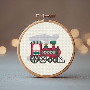 Patrón de punto de cruz para adorno navideño de tren (Descarga PDF)