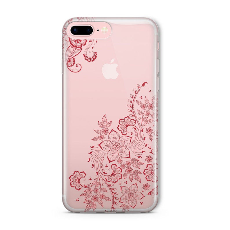 Op de afbeelding: Een transparante telefoonhoes met een roze achtergrond en een rood bloemenontwerp. Het ontwerp heeft ingewikkelde details en een paisley-patroon.
