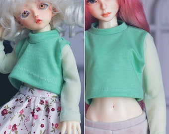 BJD - Ball Jointed Doll / Mint Top /