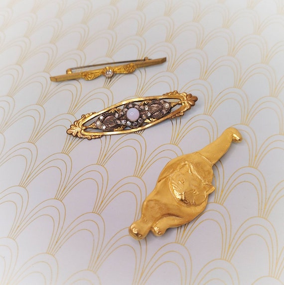 Bundle of 3 Brooches, Art Nouveau Jewelry, Gold O… - image 10