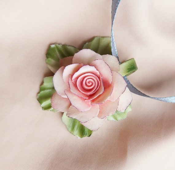 Vintage Italian Rose Pendant, Floral Necklace, Handma… Gem