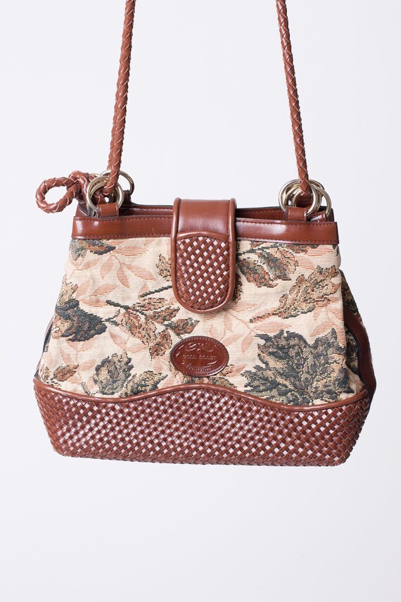 Vintage gold coast purse Gem