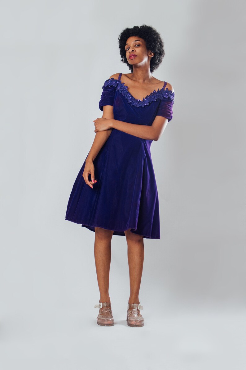 Vintage Y2K Blue Velvet Off the Shoulder Prom Dress image 4