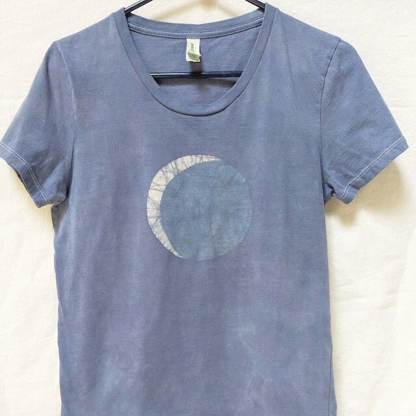 Hand-dyed batik, 100% organic cotton, made in US, t-shirt with crescent moon