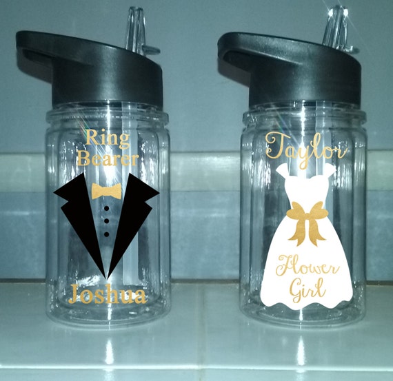 Ring bearer bottle, flower girl water bottle personalized flower girl cup, personalized ringbearer cup, wedding favor, wedding party bottle Il_570xn